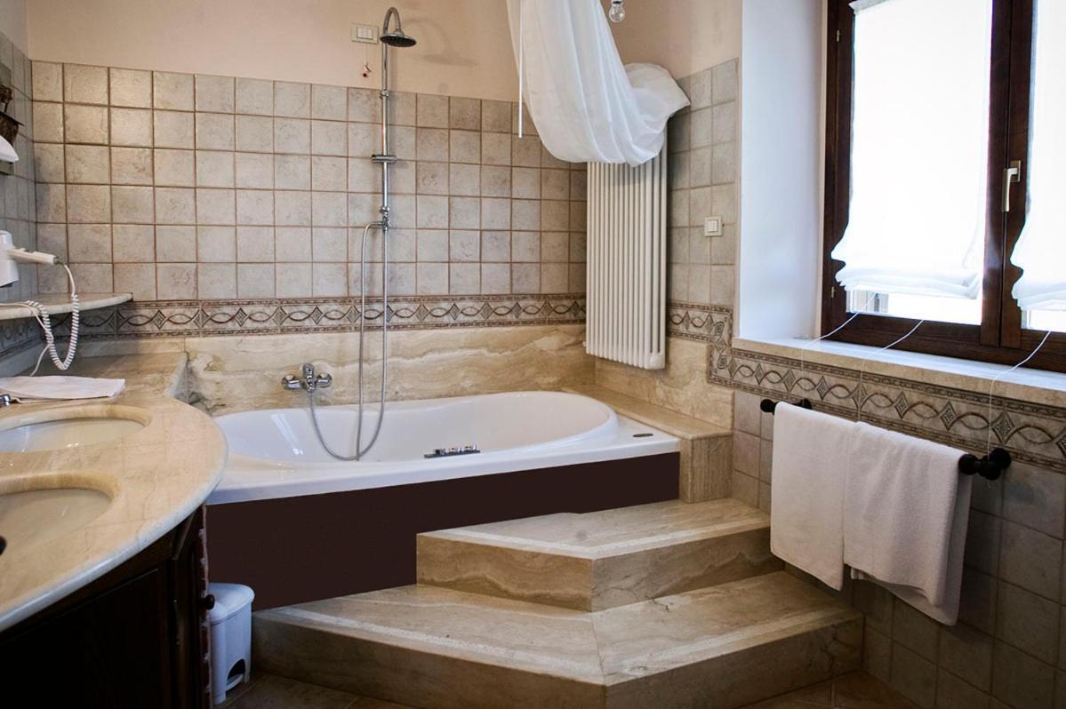 בית הארחה טואורו סול טראסימנו 	Il Casale Del Ra חדר תמונה